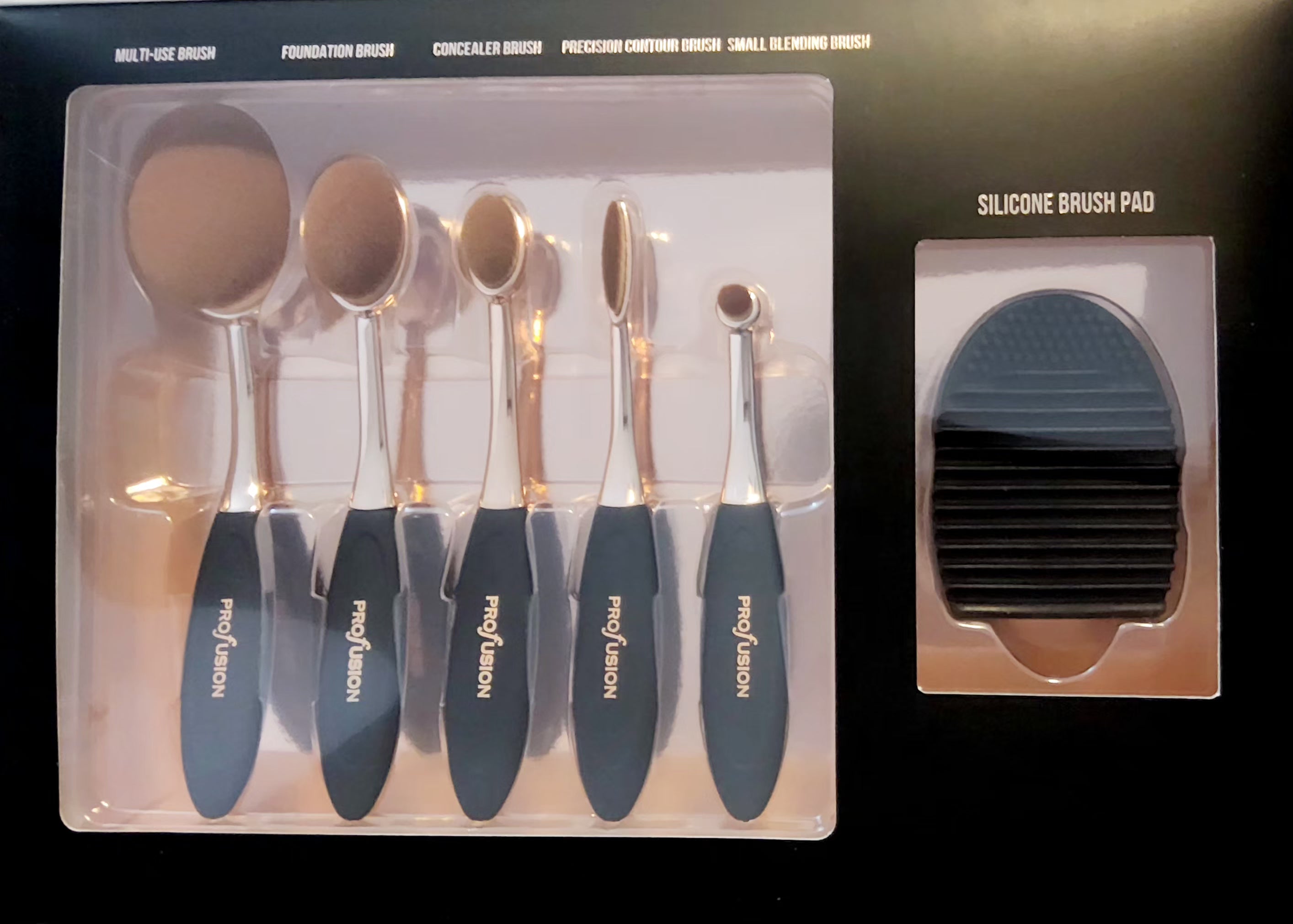 PROFUSION Deluxe Pro Brush Vault 5 pcs Set with Bonus Silicone Brush Pad
