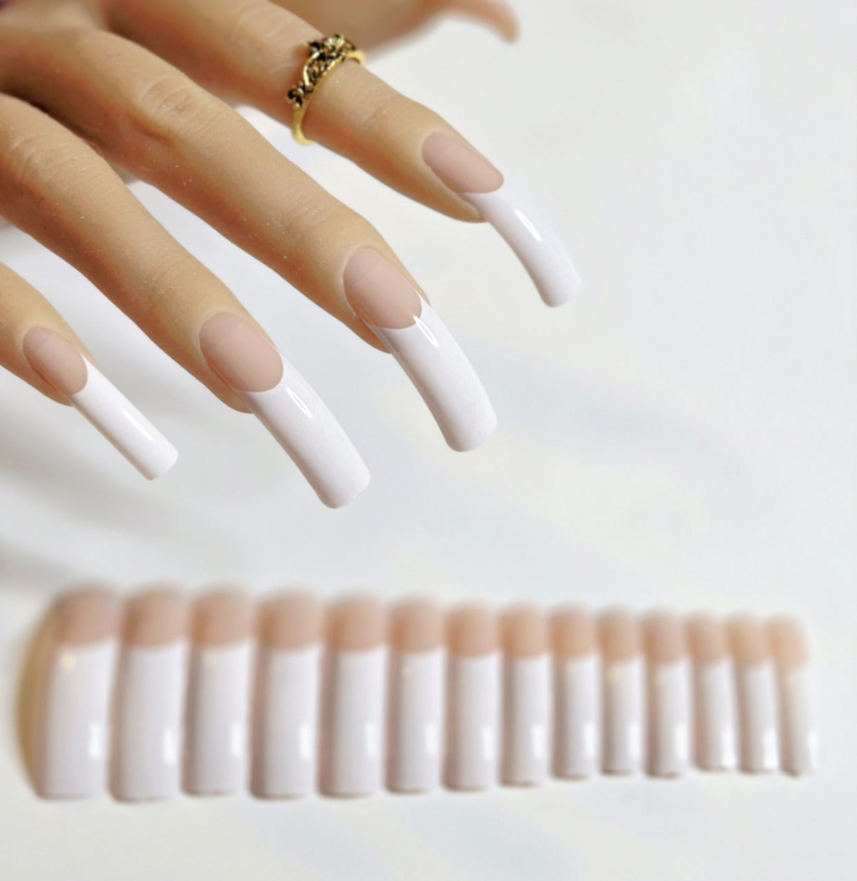 XL Square Curved Nail Set in Multiple Colors 20-24 pieces (A001 - A002)