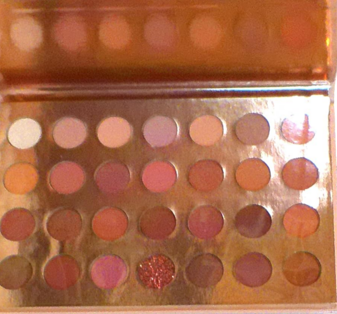 Profusion Rose Gold Dreams Eyeshadow Palette, 28 Shades