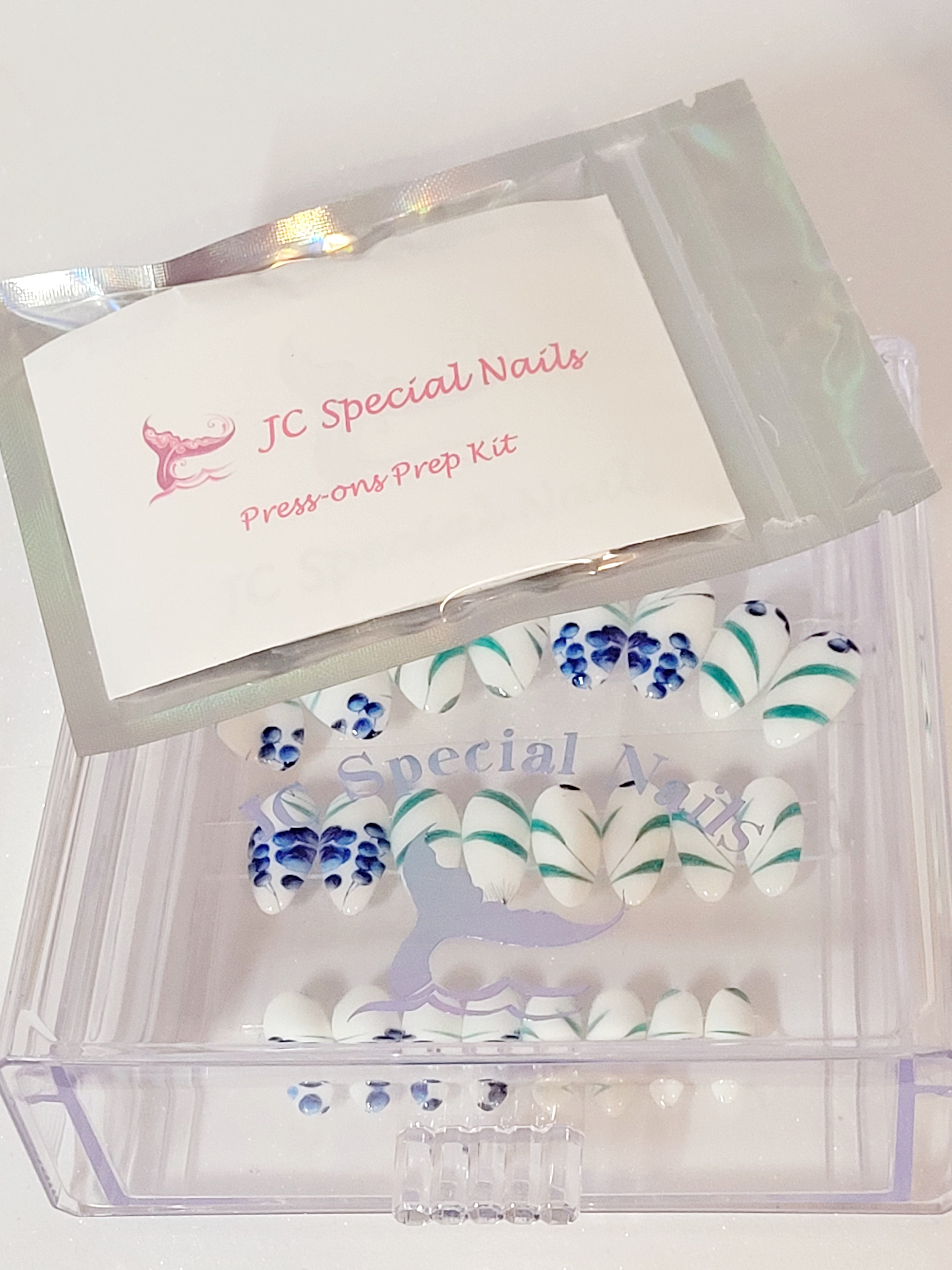 Short Almond Non-Custom Press-ons