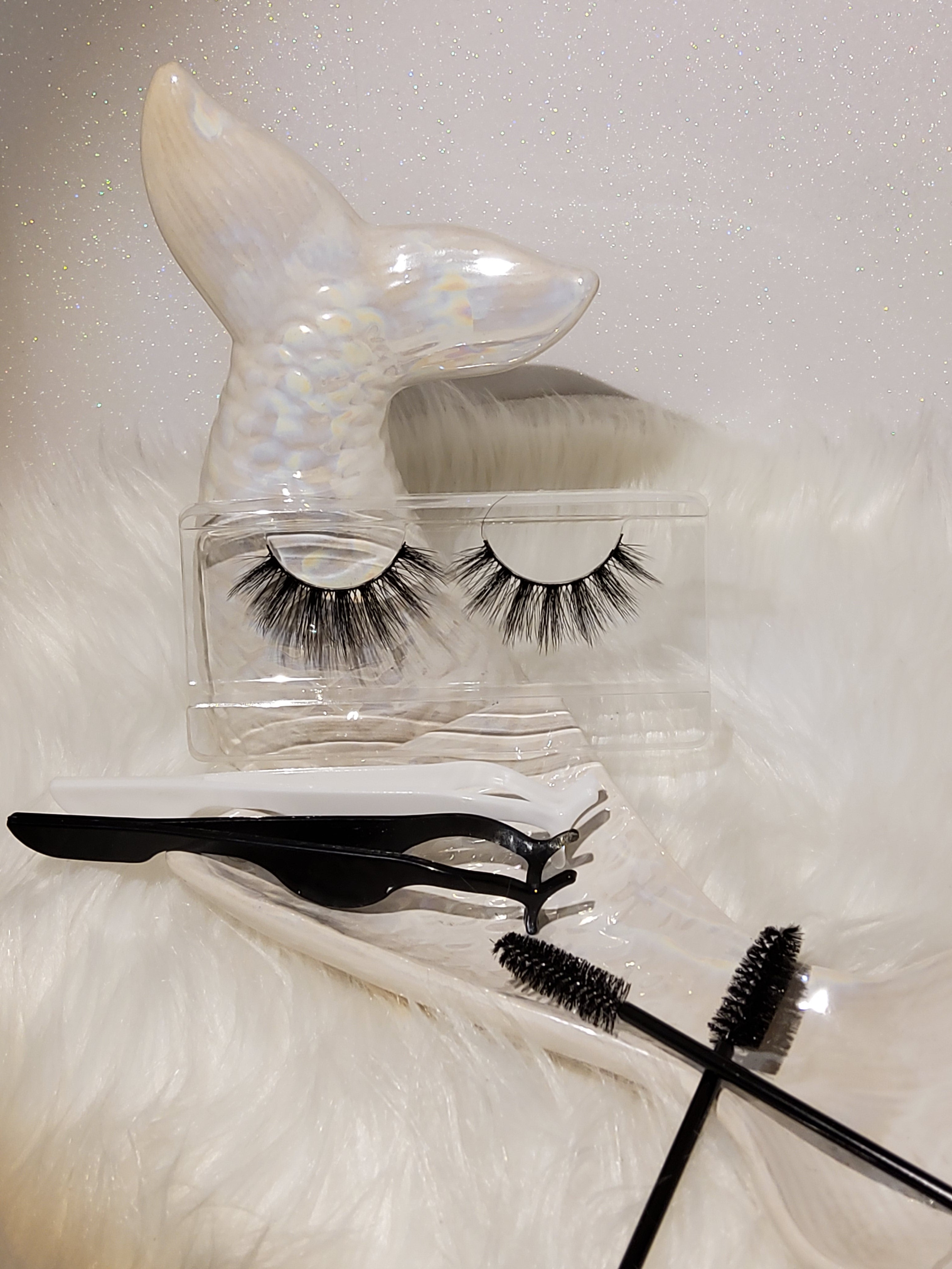 Comic 3D Faux Mink 35MM