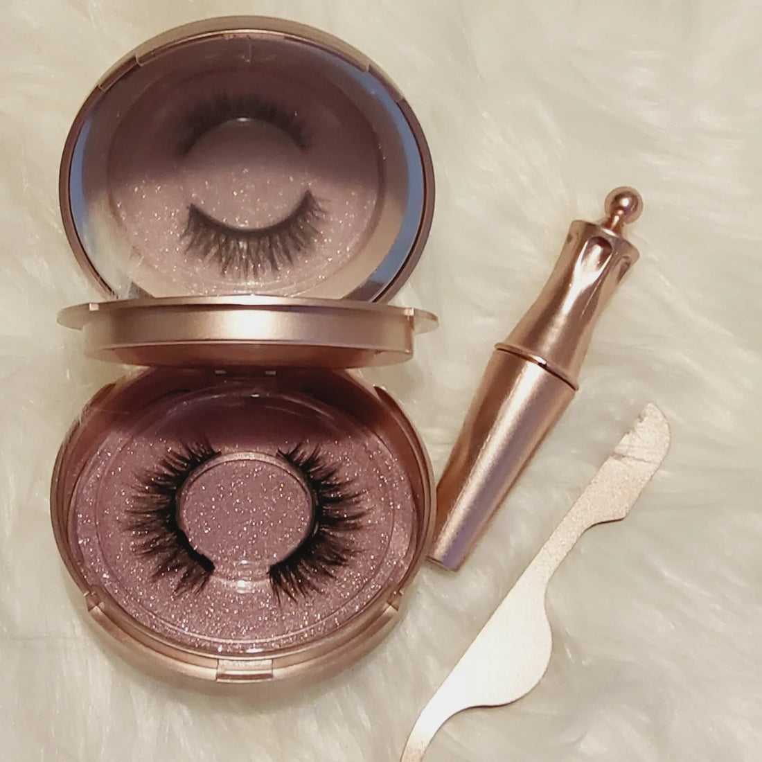 2 Pairs Magnetic Eyelashes & Eyeliner Kit