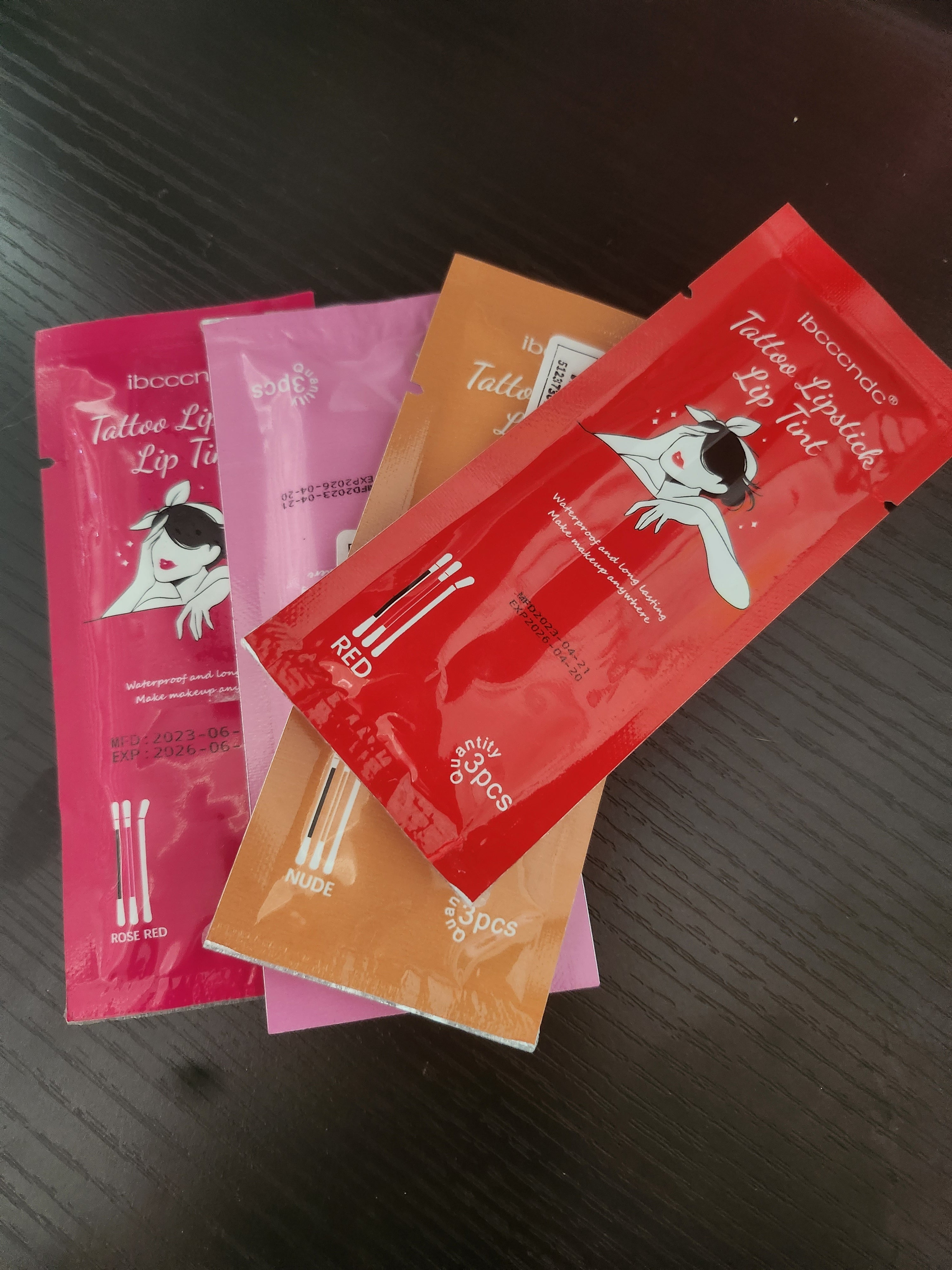 Tattoo Lipstick Q-Tip