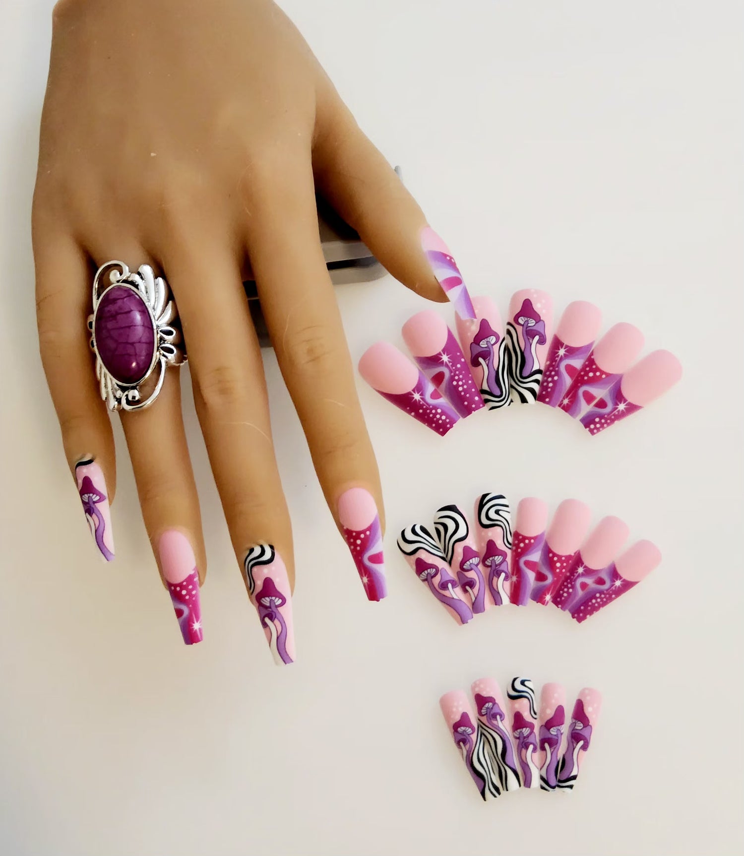 Non-Custom Colorful Press-ons 22-24 pcs