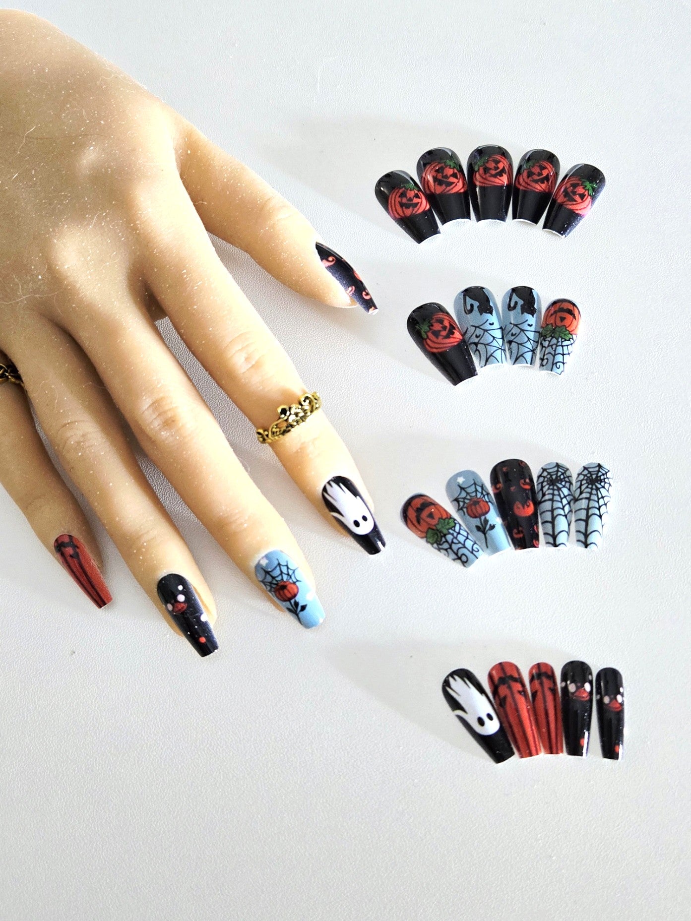 Halloween Varity Press-ons 20-24 Pieces