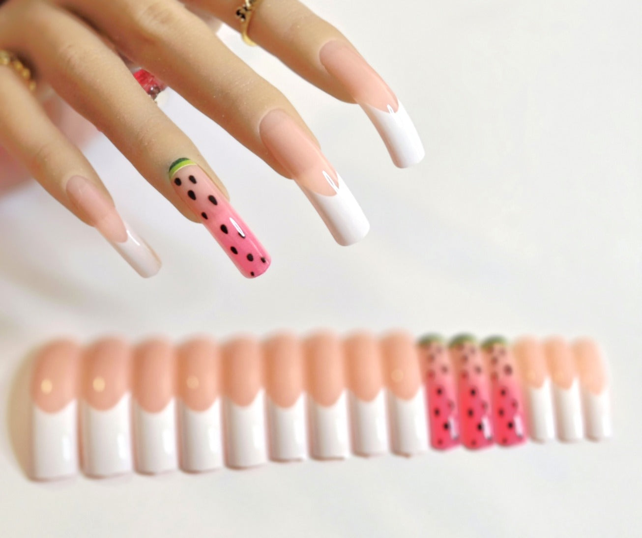 XL Square Curved Nail Set in Multiple Colors 20-24 pieces (A001 - A002)