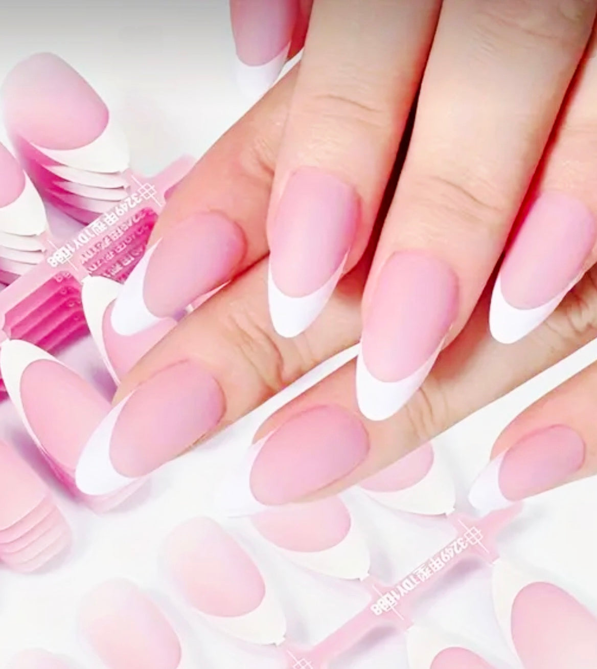 Short Almond French Press-On Gel Nails 30 pieces (Non-custom)