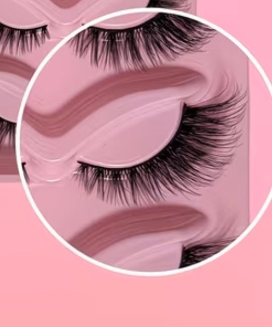 Self-Adhesive CatEye False Eyelashes Slim &amp; Long D Curve