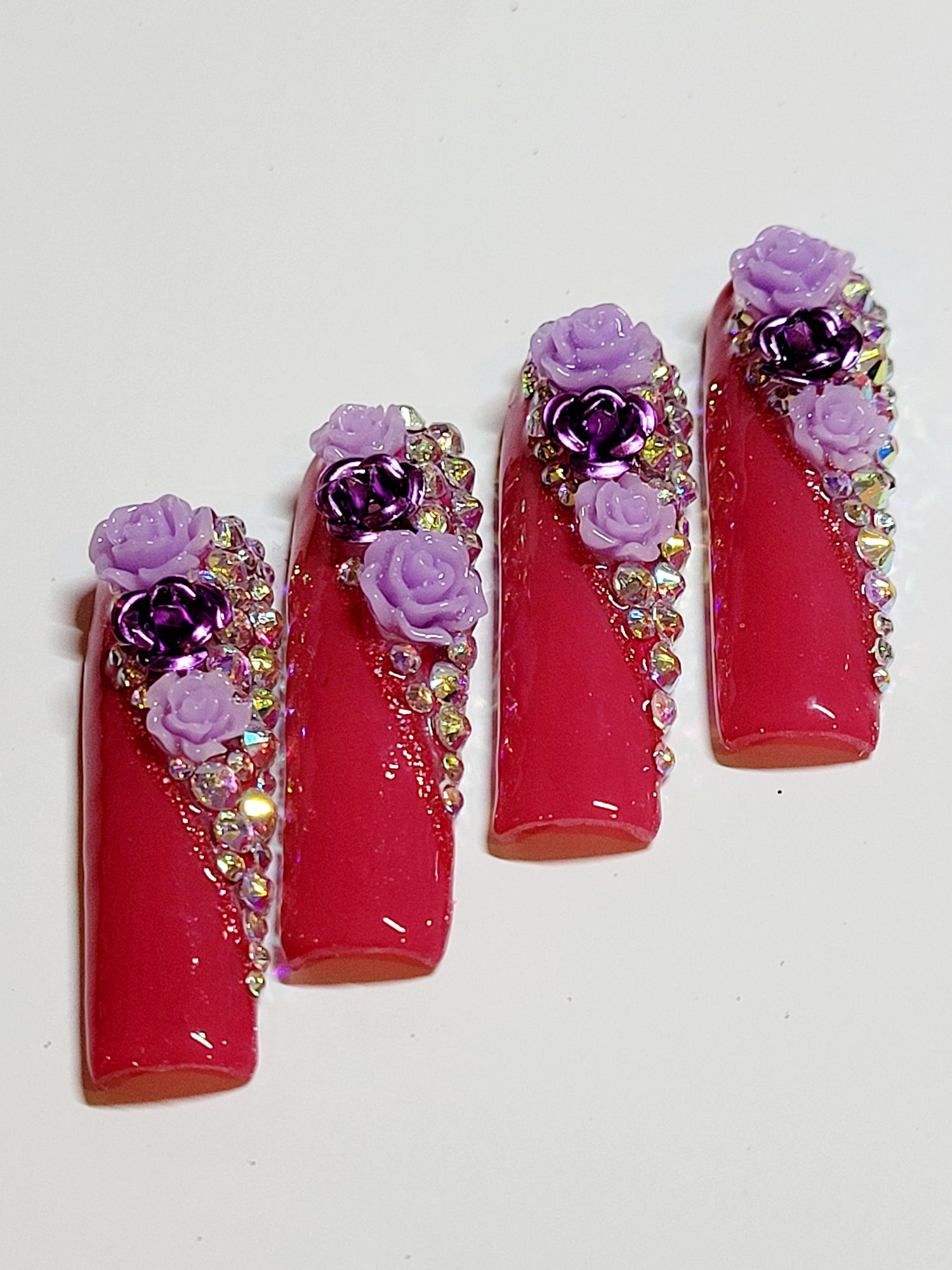 XXL Square Brat Design Press-Ons 20-24 pieces