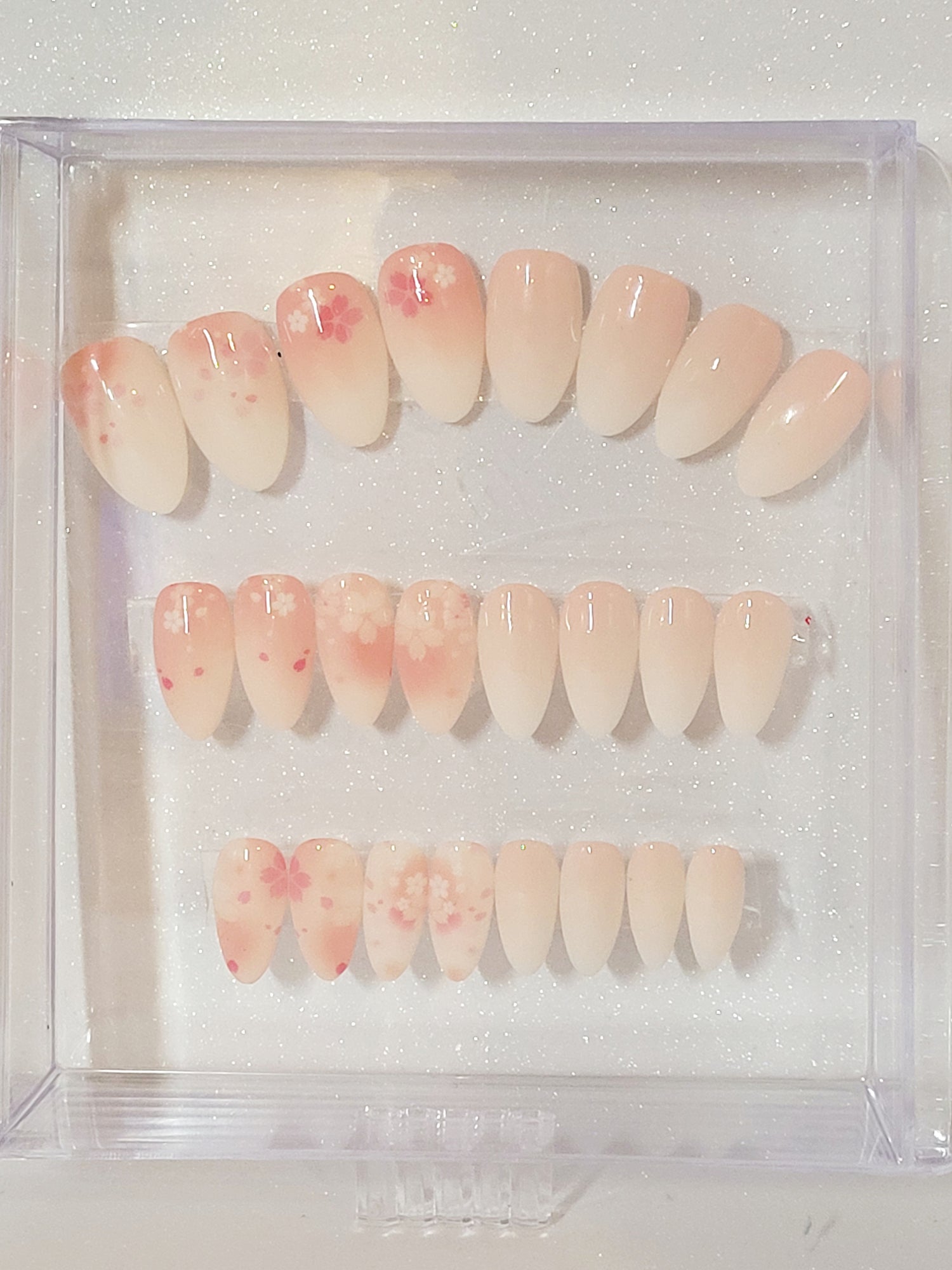 Short Almond Non-Custom Press-ons